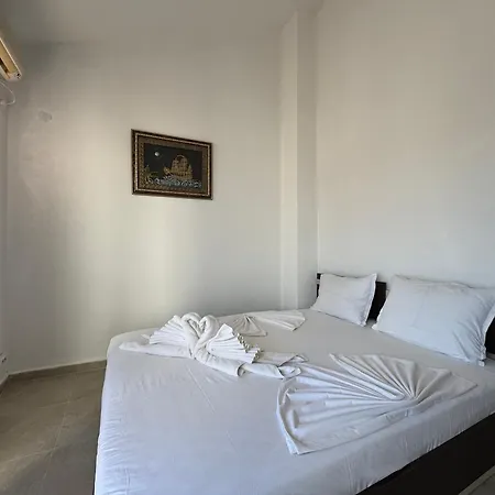 Апартамент Private 3 *